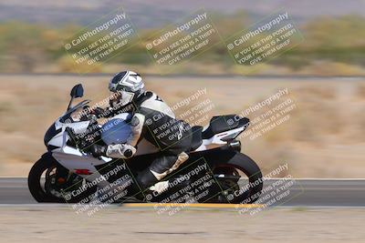 media/Oct-09-2022-SoCal Trackdays (Sun) [[95640aeeb6]]/Turn 15 Inside Distant Pans (1145am)/